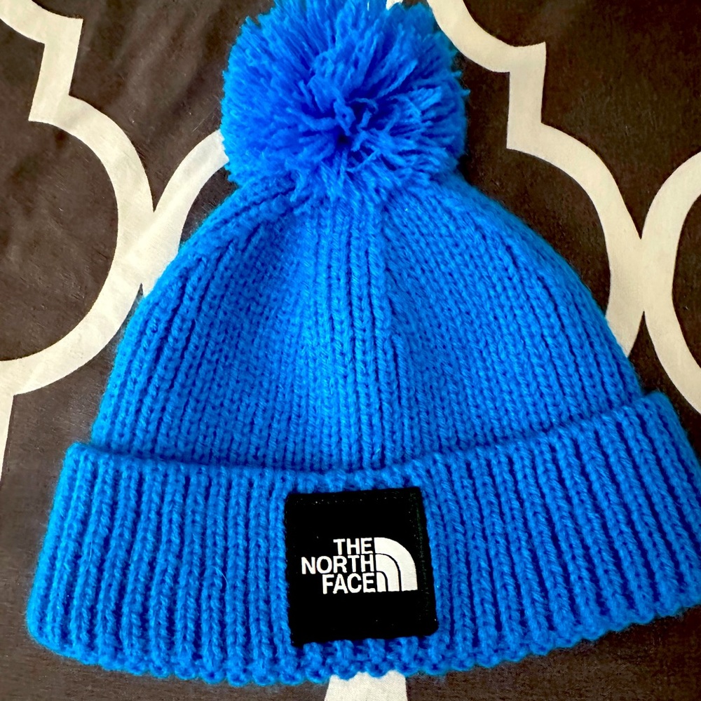 Infant THE NORTH FACE beanie size 0-6 months